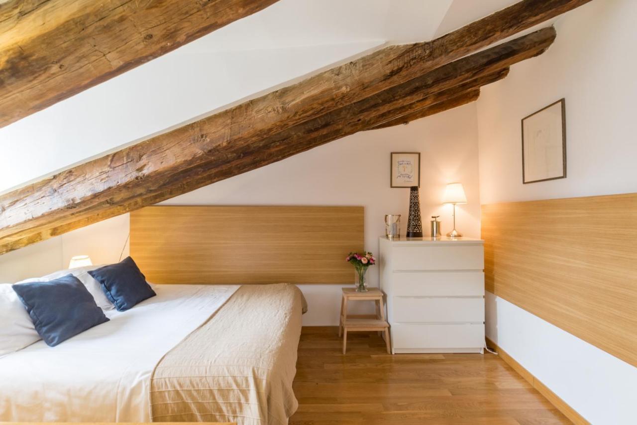 Apartamento Chueca Duplex II En Madrid Dış mekan fotoğraf